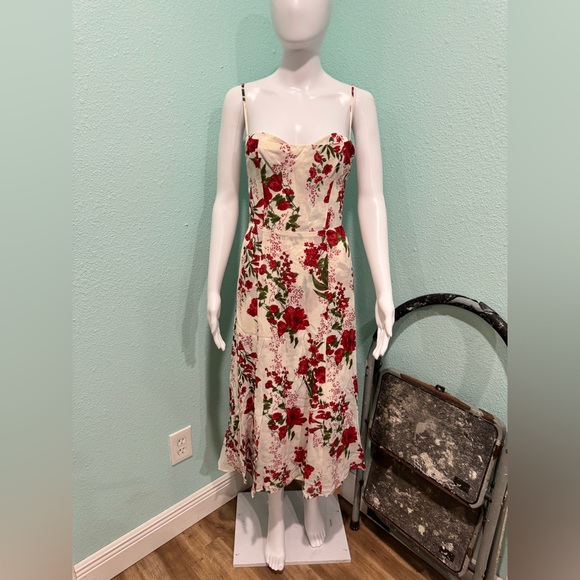 Reformation Dresses & Skirts - NEW Reformation Nikita Georgette Dress